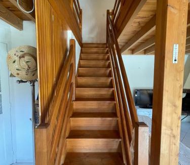 Beaumont-sur-Sarthe House | Maison bord de Sarthe avec ponton privé Idéale 24 Heures du Mans 6 à 7 personnes