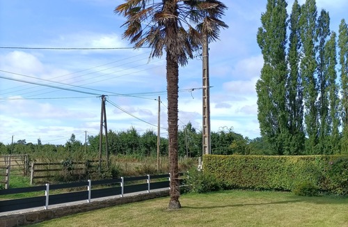 Saint-Marc-le-Blanc House | Maison Campagne "La trouvaille des retrouvailles" 14 p. babyfoot/ping-pong/vélos