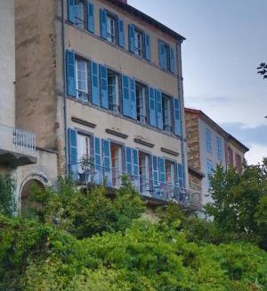 Lavoute-Chilhac Bed & Breakfast | Maison CHA-RI-VA-RI