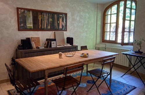 Cezy House | Maison chaleureuse à Cézy avec jardin clôturé