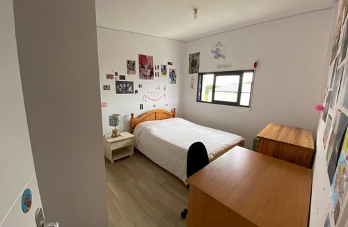 Theix-Noyalo House | Maison chaleureuse chez l’habitant avec parking