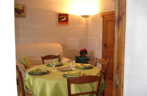 Prunay-Cassereau House | Maison Champêtre Restaurée avec WIFI et Cheminées - FR-1-491-369