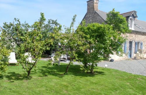Pordic House | Maison charmante à Pordic, cheminées et jardin clos