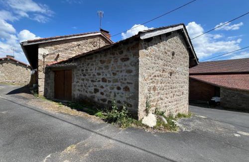 Saint-Romain House | Maison charmante à Saint-Romain, animaux acceptés.