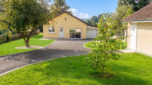 Thil-sur-Arroux House | Maison charmante avec vue sur lac à Thil-sur-Arroux