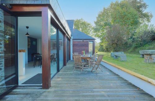 Ploubazlanec House | Maison Chevoir pieds dans l'eau