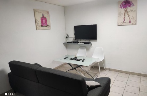 Saint-Amand-les-Eaux House | Maison climatisée, Wi-Fi, bureau Gare & Thermes