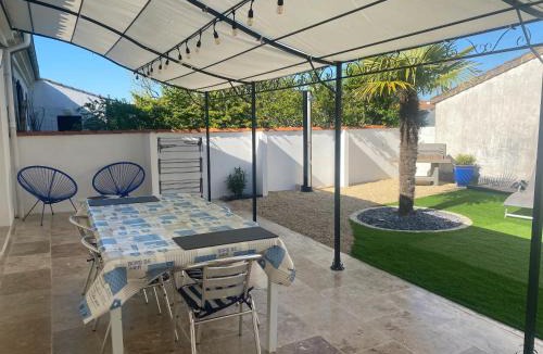 Port District House | Maison confortable près de la plage de Châtelaillon
