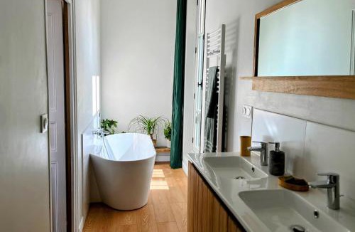 Autun Apartment | Maison Constant - Le Ginkgo
