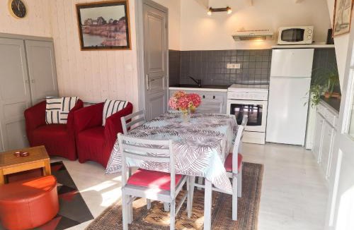 Tredrez-Locquemeau House | Maison conviviale avec jardin près de Trédrez-Locquémeau