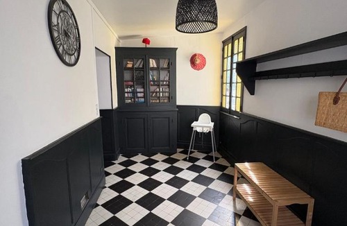La Monnerie-le-Montel House | Maison cosy et moderne avec balcon et vue - 5 pers