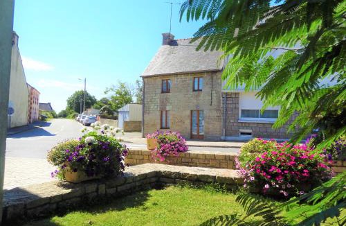 Saint-Caradec-Tregomel House | Maison cosy séjour découverte mer et campagne