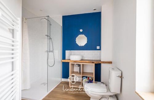 Parigne-lʼEveque Villa | Maison cosy proche du Mans avec jardin et BBQ - l'instant clef