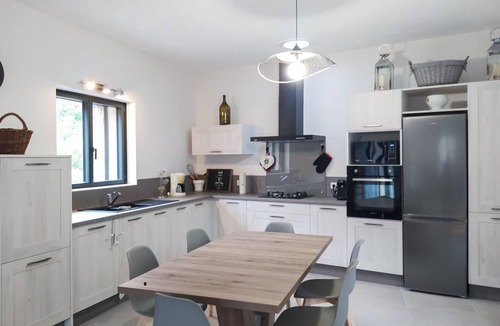 Fraissinet-de-Fourques House | Maison de l'Aire - FRAISSINET-DE-FOURQUES