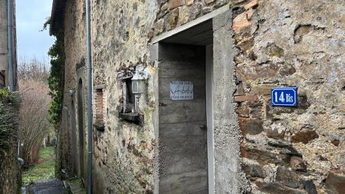Nuille-sur-Vicoin House | Maison de bourg avec beaucoup de charme