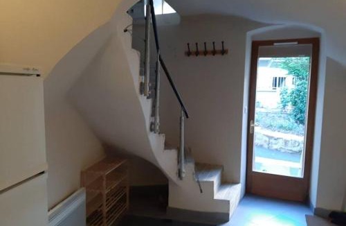 Vic-le-Comte Apartment | Maison de bourg