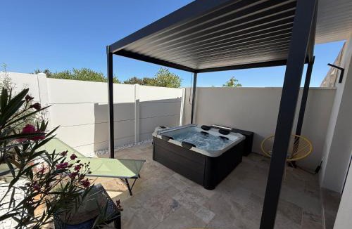 Massay House | Maison de campagne avec SPA