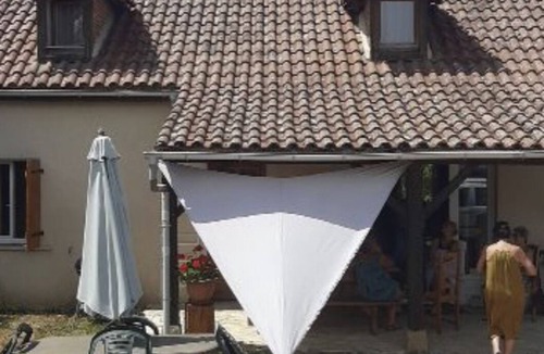 Andressac House | Maison de Campagne Proche dun Petit Village Accueillant