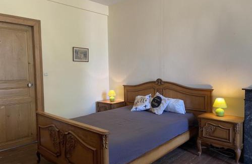 Montvicq House | Maison de campagne spacieuse avec Wi-Fi et animaux admis - FR-1-489-272
