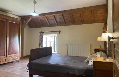 Montvicq House | Maison de campagne spacieuse avec Wi-Fi et animaux admis - FR-1-489-272