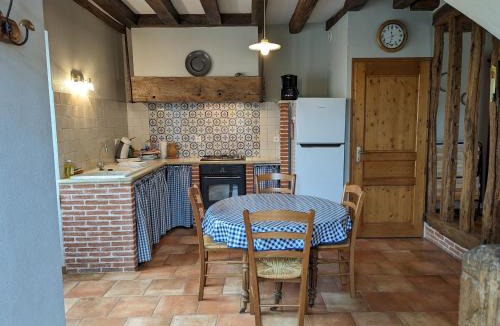 Lorcy House | Maison de caractère avec jardin privatif, terrasse, ping-pong – Proche Ferrières et Montargis - FR-1-590-40