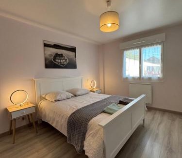 Chaingy House | Maison de charme avec cour privée