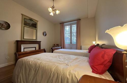 Lurcy-Levis House | Maison de charme avec grand jardin, au cœur d'un village proche de Nevers - FR-1-489-556