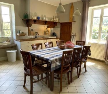 Tour-de-Faure House | Maison de Famille Les Tourelles