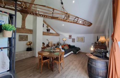 Bussiere-Galant House | Maison de la nature