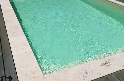 L'Arbresle House | Maison de Type Provençale Avec Piscine Chauffée et Jacuzzi