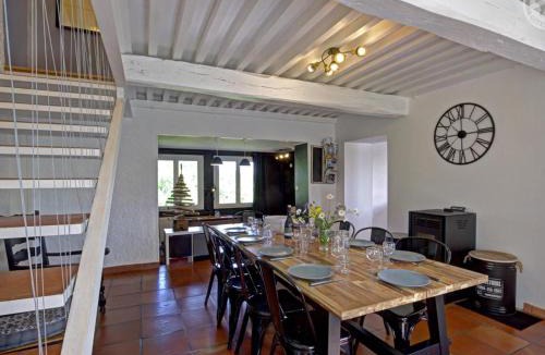 Belmont-de-la-Loire House | Maison de vacances spacieuse avec jardin et animaux admis - FR-1-496-247