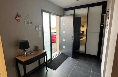Preaux Villa | Maison DE Vacances Contemporaine