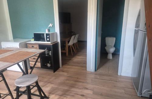 Dompierre-sur-Besbre House | Maison de ville à 10 min du PAL