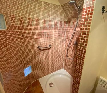 Verrieres Bed & Breakfast | Maison des Etoiles Chambre d'hôtes, gîte Adult Only