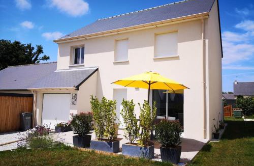 Matignon House | Maison des Rossignols Matignon