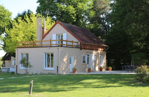 Gien House | MAISON DES SEQUOIAS - DOMAINE DE LA CAILLARDIERE