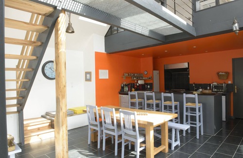Saint-Quay-Portrieux House | Maison en Pierres Avec Terrasse et Jardin