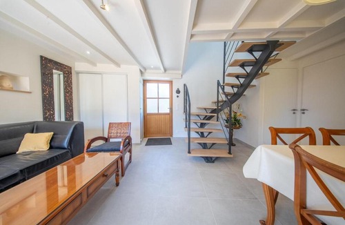 Pont-l'Abbe House | Maison en pierre dans un hameau privé