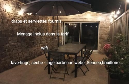 Languidic House | Maison en pierre pour 6-jardin &animaux bienvenus