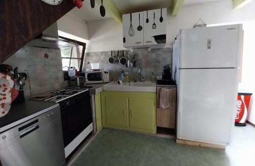 Pradinas House | maison en pierres