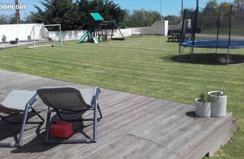Gesnes-le-Gandelin House | Maison Ensoleillee -