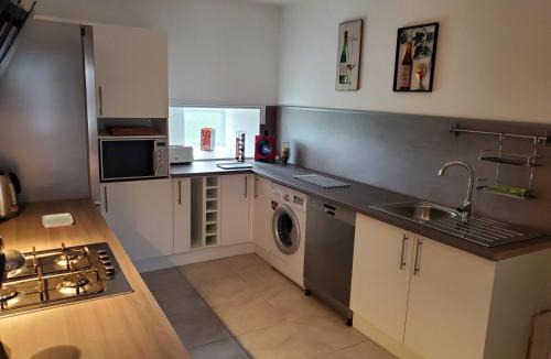 Gesnes-le-Gandelin House | Maison Ensoleillee -