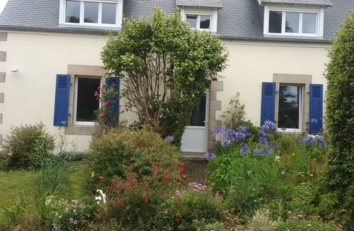 Plougrescant House | Maison Entière , 5mn de la Plage, 4 Vélos