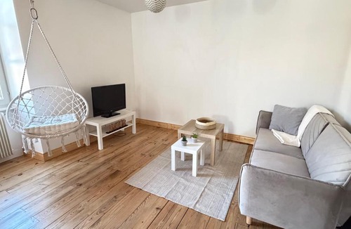 Mirefleurs Apartment | Maison entière et rénovée pour 6 couchages