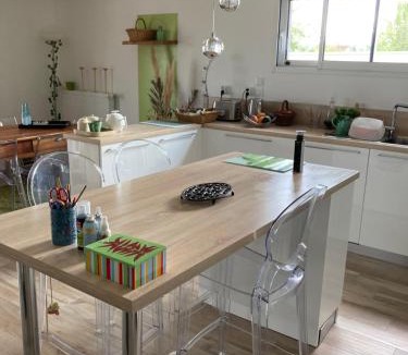 Saint-Georges-de-Baroille House | Maison proche de la Loire