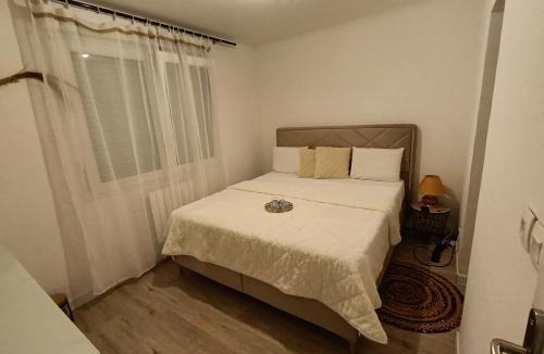 Saint-Julien-de-Concelles Bed & Breakfast | Maison spacieuse