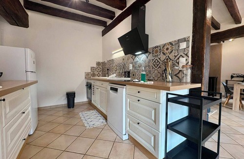 Tuffe Val de la Cheronne House | Maison de charme climatisée à Tuffé
