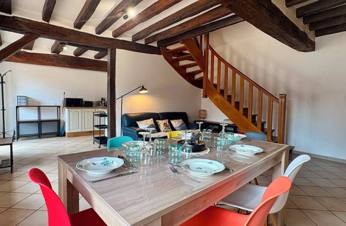 Tuffe Val de la Cheronne House | Maison de charme climatisée à Tuffé