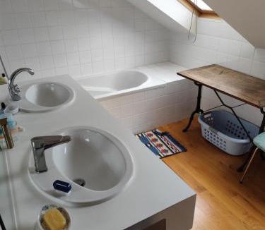 Malestroit House | Maison Galette entre ville et canal