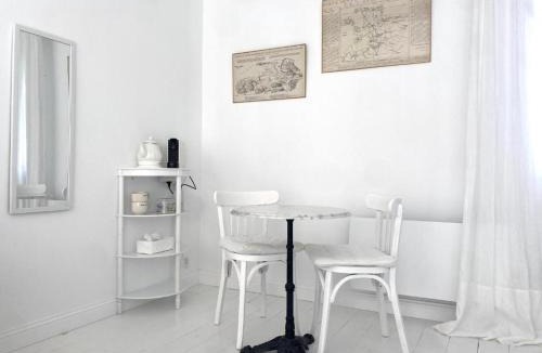 Saint-Come-du-Mont House | Maison Galop Marin